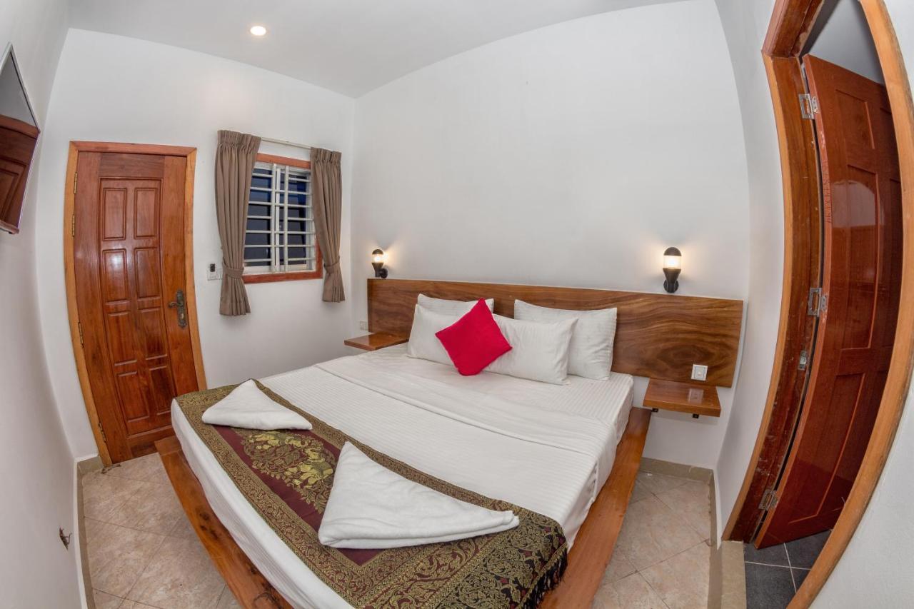 Poolside Villa Phnompen Kültér fotó