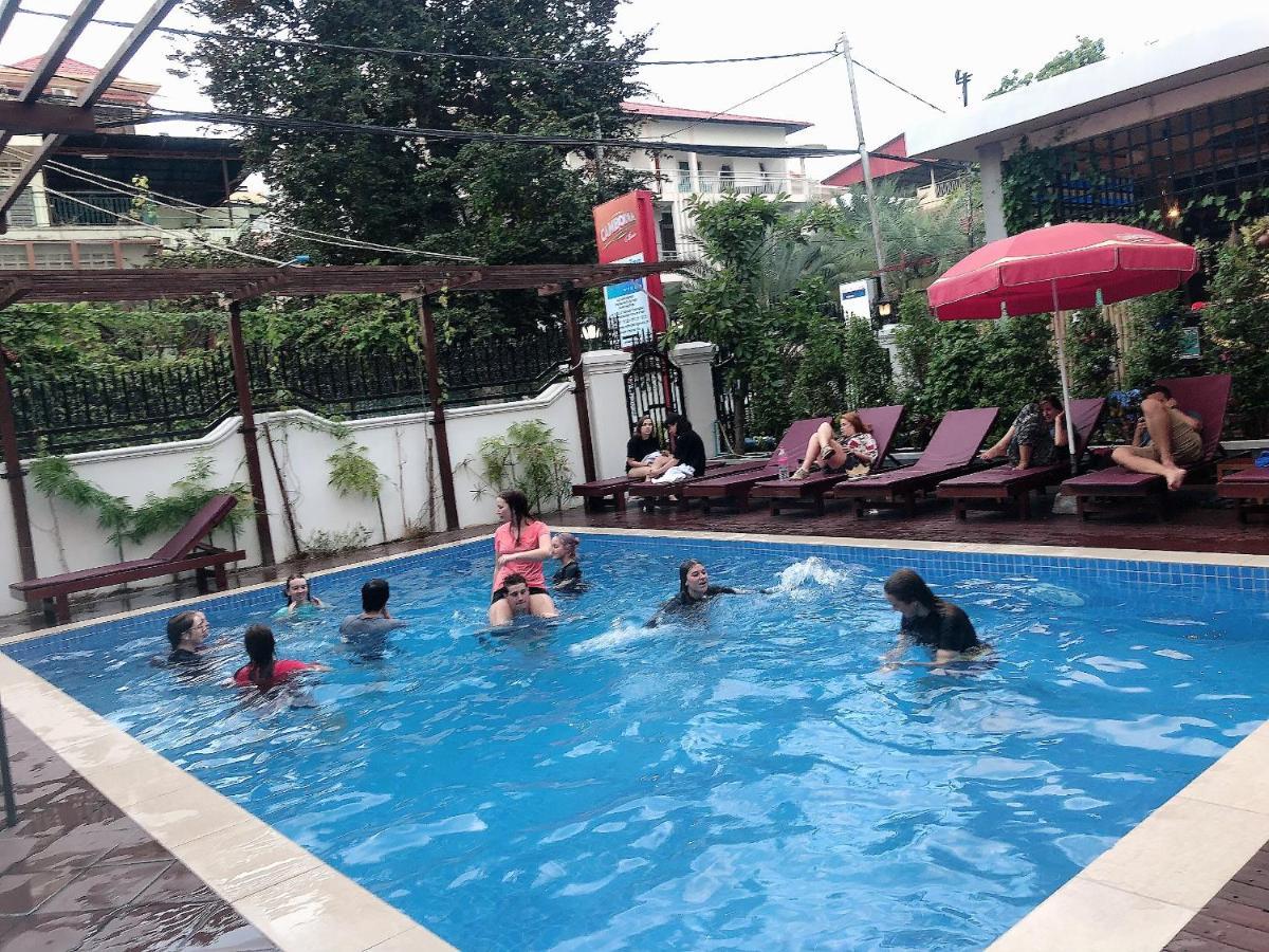 Poolside Villa Phnompen Kültér fotó