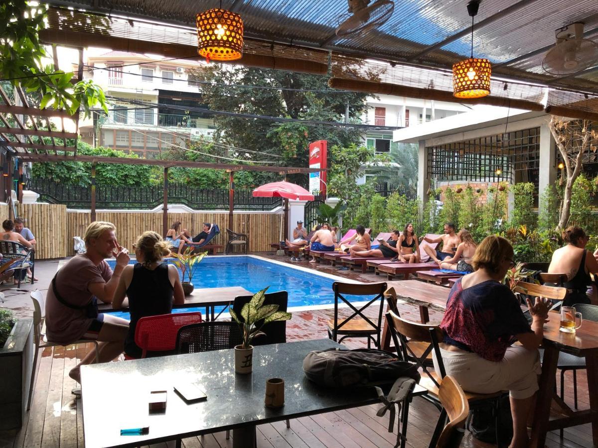 Poolside Villa Phnompen Kültér fotó
